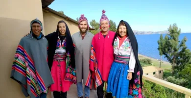 Amantani Homestay Kayak Tour